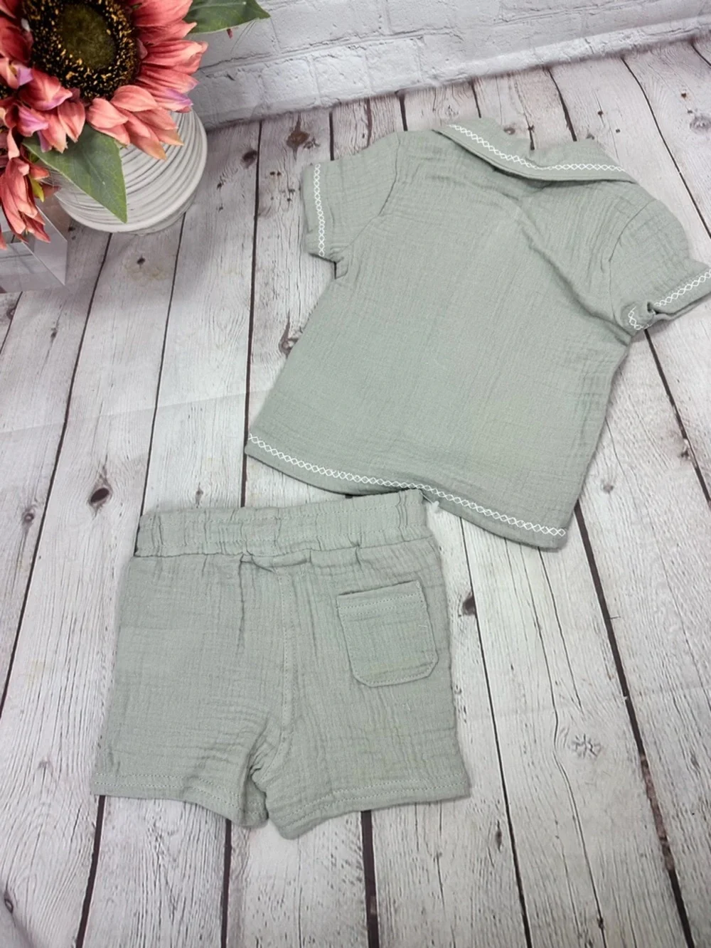 NWT rabbit + Bear 2pc short Set coastal beach Palm surf Wave Embroidery